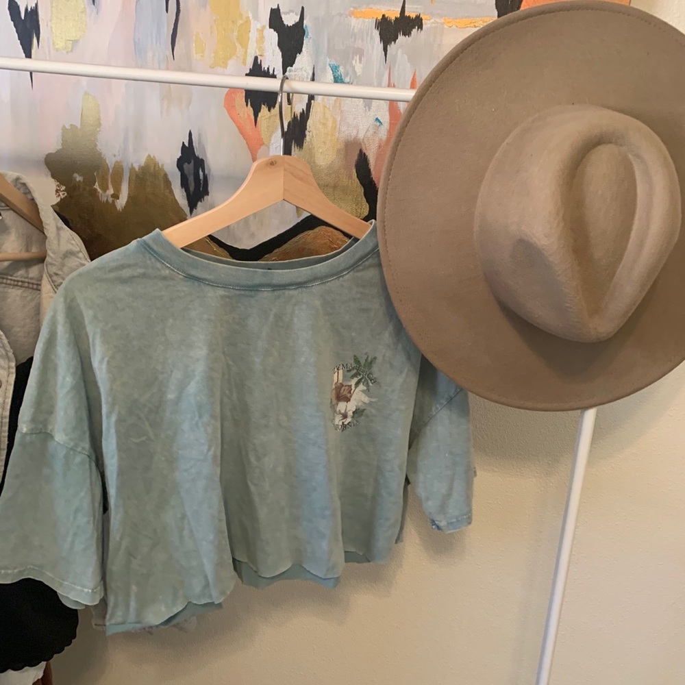 Wild Fable Cropped Vintage-Style Green Tee (L)